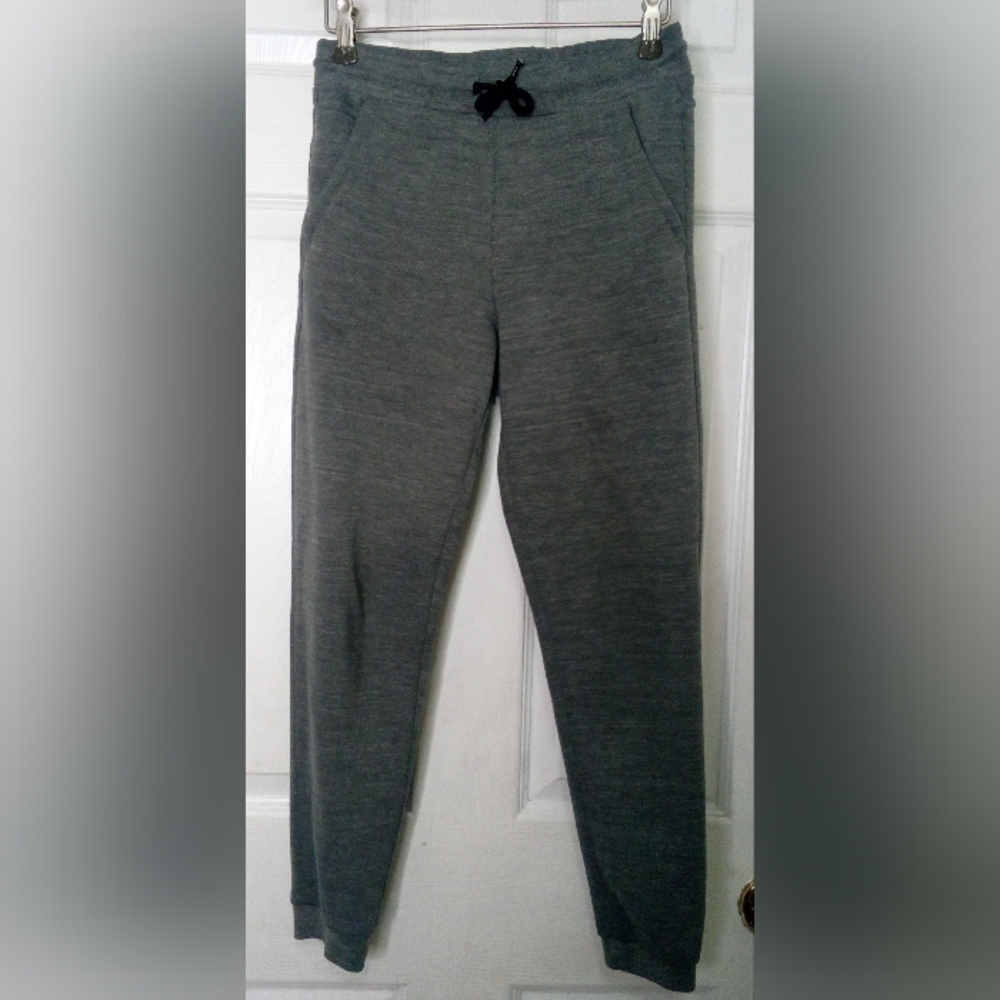 Urban Pipeline Charcoal Leggings